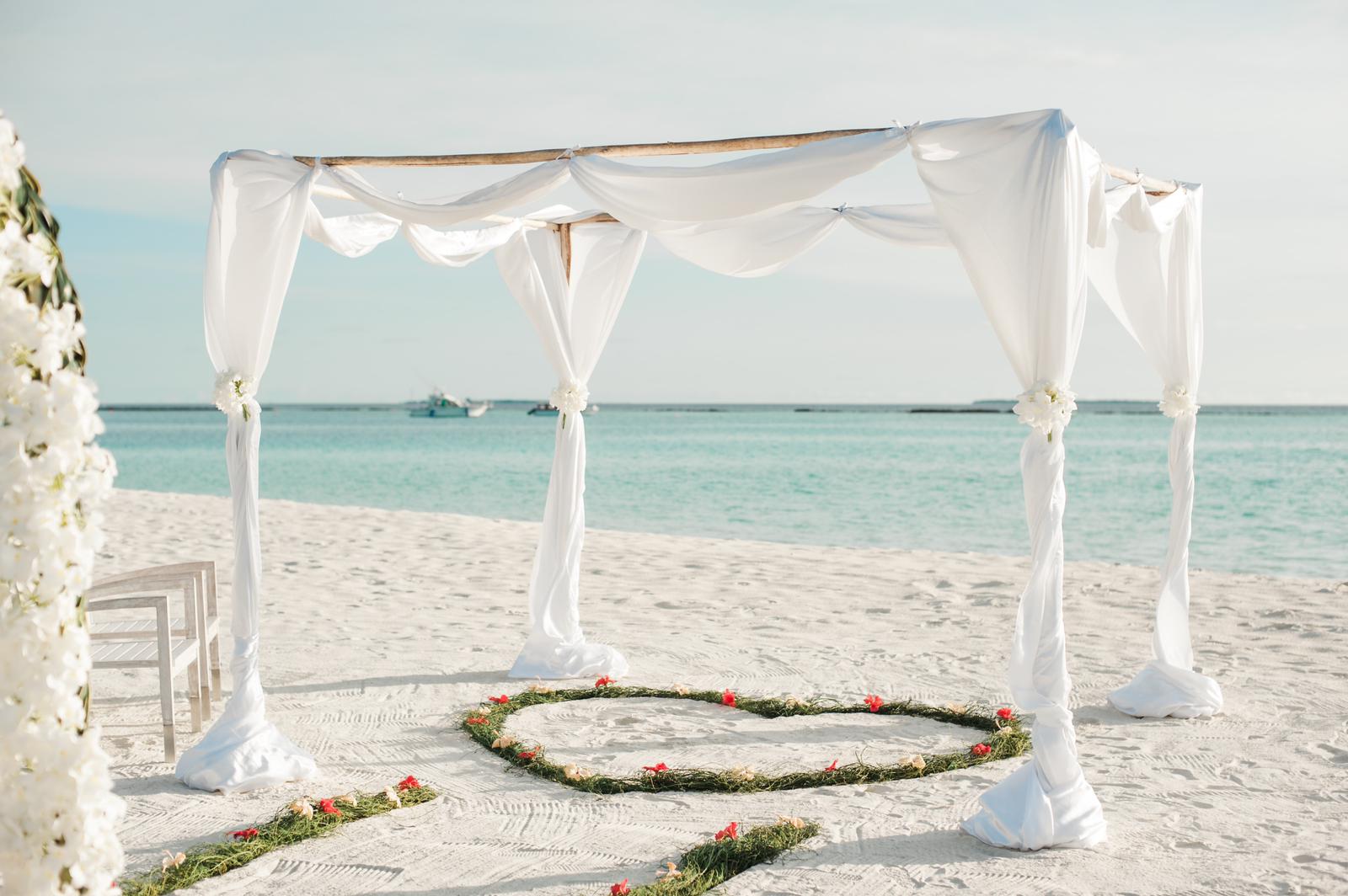 matrimonio all'aperto spiaggia